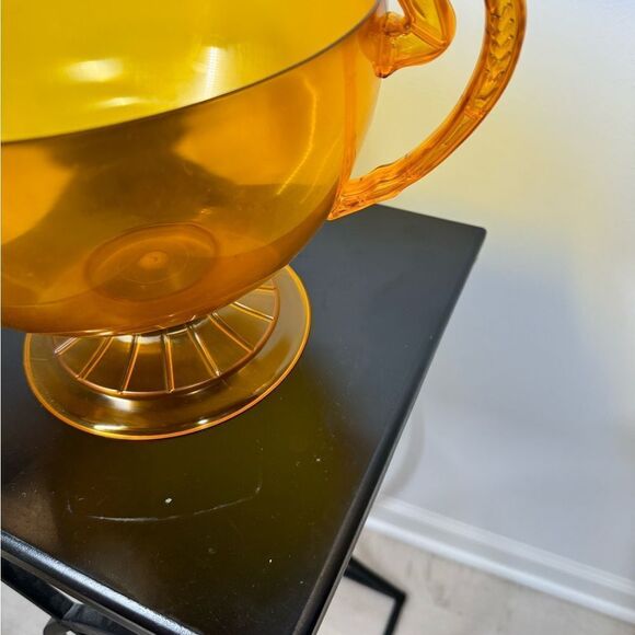 New Target Trophy Ice Bucket - Picture 2 of 2